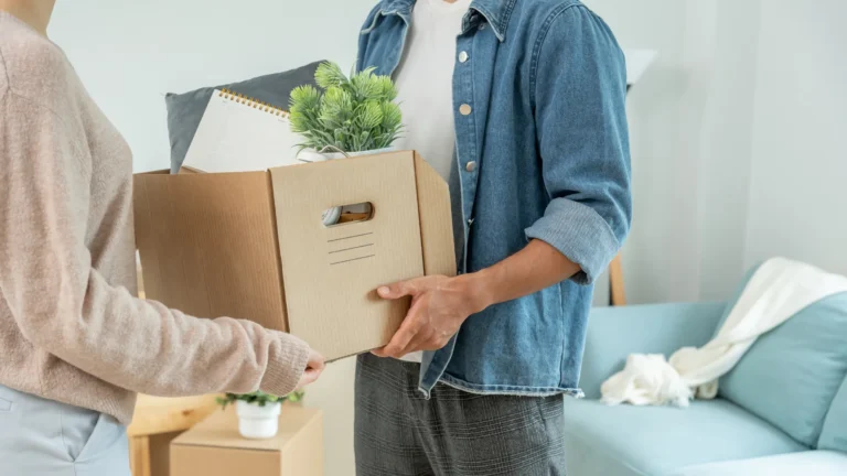 Pakowanie związane z przeprowadzką Przeprowadzka w obrębie miasta i poza Przeprowadzki lokalne Demontaż mebli Montaż mebli Pomoc w przewożeniu rzeczy Przeprowadzka firmowa Przeprowadzka osób starszych Przeprowadzki międzymiastowe Przeprowadzki miastowe Przewożenie małych mebli Przewożenie przedmiotów Załadunek mebli Załadunek / Rozładunek związane z przeprowadzką Usługi w zakresie przewożenia / zawożenia rzeczy Współdzielone usługi przeprowadzkowe Wywóz odpadów w związku z wyprowadzką Kartony do przeprowadzki Przeprowadzki Białystok Przeprowadzki Krajowe Przeprowadzki Białostockie Transport / Przeprowadzki / Przewozy Transport lokalny krajowy międzymiastowy Utylizacja mebli i sprzętu rtv/agd Wnoszenie urządzeń lekkich, delikatynych Kartony do przeprowadzki białystok Dostawa rzeczy Sprzątanie związane z przeprowadzką Przewóz rzeczy Usługi przewozowe Przeprowadzanie Transportowe Białystok Usługi wykonawcze dla firm Usługi Transportowe dla firm Transport Drobnicowy Transport Mebli Transport Paletowy Chętnie podejmiemy współprace z firmami Service for firm / company / business